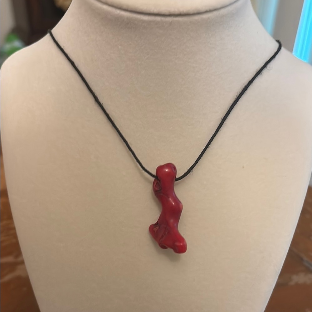 Elegant Red Pendant Necklace
